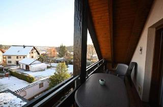 Wohnung mieten in 72290 Loßburg, Sehr gepflegte, vollständig möblierte 2,5-Zimmer-Wohnung mit zwei Balkonen
