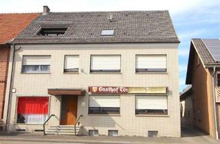 Mehrfamilienhaus kaufen in 34414 Warburg, 3 WE sofort, 4-6 WE nach Umbau: Mehrfamilienhaus mit Potential in Warburg Hohenwepel