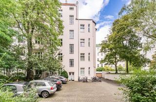 Haus kaufen in Paulsborner Str 24, 10709 Wilmersdorf, Wilmersdorf: 31 Wohnungen mit attraktiver Ausbaureserve & Parkplätzen auf großem Grundstück