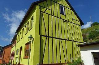 Haus kaufen in 55413 Niederheimbach, Zweifamilienhaus mit Flair, vermietet, sehr guter Zustand- gute Rendite