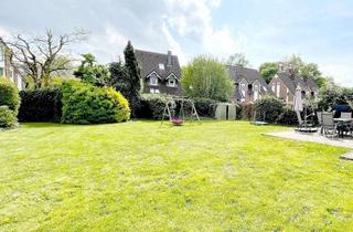 Grundstück zu kaufen in 41466 Neuss, IHR TRAUMHAUS ZUM GREIFEN NAH: Grundstück mit Baugenehmigung für freistehendes EFH nach WEG geteilt