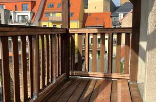 Wohnung mieten in Peterstr., 09599 Freiberg, Charmante 2-Raum-Wohnung mit Balkon und Blick auf die Petrikirche nahe der Uni