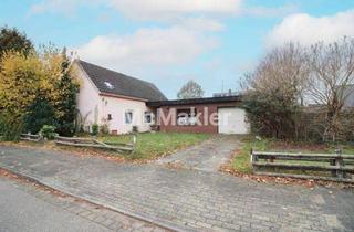 Einfamilienhaus kaufen in 24537 Neumünster, Einfamilienhaus in Neumünster mit großem Grundstück und viel Potenzial zur individuellen Gestaltung