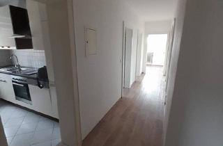 Wohnung kaufen in 91564 Neuendettelsau, Neuendettelsau - Moderne 3,5 Zimmer Wohnung mit Balkon