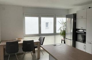 Wohnung kaufen in 97273 Kürnach, Kürnach - Neuwertige Eigentumswohnung in Kürnach