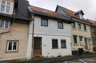 Reihenhaus kaufen in 38315 Schladen, Schladen-Werla - Reihenhaus Teil-saniert mit großem Garten