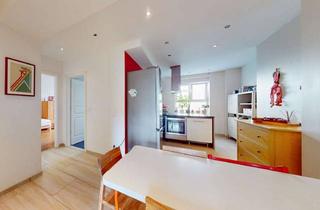 Wohnung kaufen in 12159 Schöneberg, Schöneberg genießen: Kernsanierter Altbau mit modernem Bad und Parkettboden