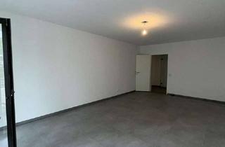 Wohnung kaufen in 65187 Biebrich, kernsanierte 1-Zimmer Wohnung mit EBK, Balkon und TG