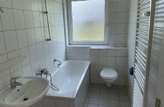 Wohnung mieten in Hasenwinkel 21a, 38226 Lebenstedt, Zentral. Hell. Bezugsfertig – 3 Zimmer mit Balkon im Herzen der Stadt