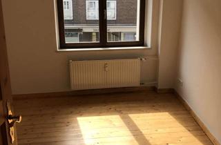 Wohnung mieten in Zollstraße 25, 41460 Neuss, Modernisierter Altbau im Zentrum - 2 Zimmer Wohnung mit Balkon (Z25-1V)