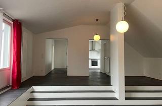 Wohnung mieten in 54634 Bitburg, Großzügige Dachgeschosswohnung mit schöner Terrasse in beliebter Wohnlage!