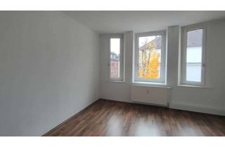 Wohnung mieten in Heinrichstraße 17, 45964 Gladbeck, Tolle 2 Zimmer Wohnung mit Balkon in Gladbeck ab sofort zu vermieten!
