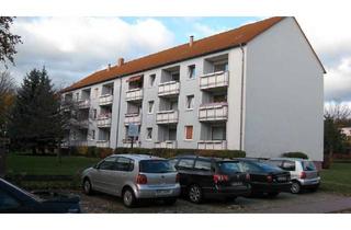 Wohnung mieten in Hallesche Straße 23, 38350 Helmstedt, Sofort frei: 3-Zi.-Whng. mit BLK (ID-23076)