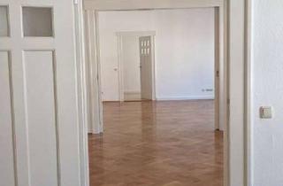 Wohnung mieten in Semmelweißstr. 17, 07743 West, Großzügige 5-Zimmer-Wohnung mit Wintergarten und Balkon – ruhig und zentrumsnah