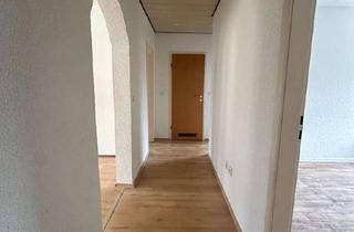 Wohnung mieten in Im Linnerott 34, 45968 Gladbeck, Helle 3-Zimmer-Wohnung mit Gartenmitnutzung in Gladbeck zu vermieten!