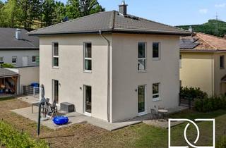 Villa kaufen in 97483 Eltmann, Baujahr 2017! Energieeffiziente Stadtvilla mit schönem Garten und hochwertiger Ausstattung