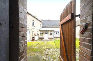 Bauernhaus kaufen in 06925 Annaburg, Kleiner Bauernhof für wenig Geld an der Schwarzen Elster wartet auf Sie.