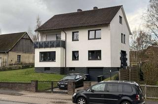 Haus kaufen in 32584 Löhne, Modernisiertes Zweifamilienhaus in ruhiger 30er-Zone von Löhne-Ort – sofort bezugsfähig, mit attrakt
