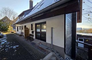 Doppelhaushälfte kaufen in 51702 Bergneustadt, Gemütliche Doppelhaushälfte mit ausgebautem Dachgeschoss, Kaminambiente und sonniger Terrasse