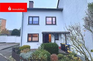 Einfamilienhaus kaufen in 61381 Friedrichsdorf, Ansprechendes Einfamilienhaus mit großem Potenzial in Friedrichsdorf