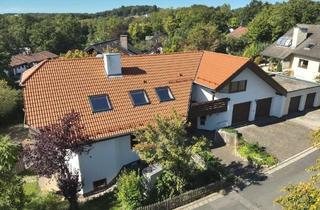 Villa kaufen in 95445 Roter Hügel, Sie lieben das Besondere? Beeindruckende Villa mit neuem Dach (Aufdachdämmung) & Hybrid-Heizung!