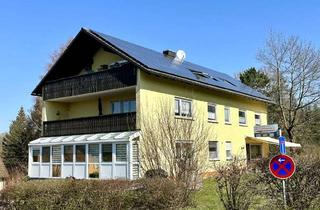 Mehrfamilienhaus kaufen in 95503 Hummeltal, Renditestarkes Mehrfamilienhaus mit PV-Anlage + 3 Garagen - komplett vermietet! Optional mit weitere