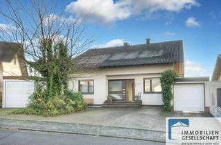 Mehrfamilienhaus kaufen in 57610 Altenkirchen, Gepflegtes Mehrfamilienhaus mit drei separat zugänglichen Wohnungen in ansprechender Wohnlage!