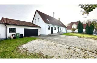 Mehrfamilienhaus kaufen in 85098 Großmehring, Mehrfamilienhaus mit 3 Wohneinheiten + Ausbaupotenzial auf 4 mit 1108qm Grundstück in Großmehring