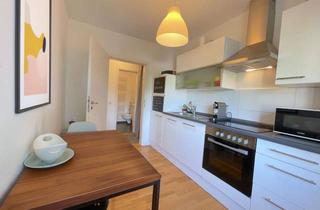 Anlageobjekt in 76530 Innenstadt, 4,09% Rendite! Helle, möblierte 3-Zimmer Wohnung am Fremersberg