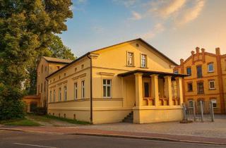 Anlageobjekt in Puschkinstraße 37, 06886 Lutherstadt Wittenberg, Provisionsfrei mit 7% Rendite! Gepflegte kleine Kapitalanlage mit 2 vermieteten Wohnungen