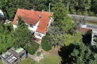 Grundstück zu kaufen in 90469 Nürnberg, Hier ist Potenzial! Platz für zwei Häuser!