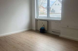 Büro zu mieten in 66773 Schwalbach, 1 heller und renovierter Büroraum (B10) im Zentrum von Schwalbach zu vermieten