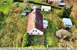 Grundstück zu kaufen in 16727 Oberkrämer, RESERVIERT * ADORIA * Teilbares Baugrundstück mit Abrisshaus - ruhige Lage - Berliner Umland