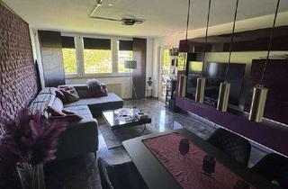 Wohnung kaufen in 91056 Büchenbach, Renovierte und geräumige 3 Zimmer Wohnung im 1. OG in Erlangen am Kanal PROVISIONSFREI