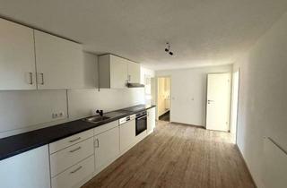 Wohnung kaufen in 87437 Kempten, Provisionsfrei: Lichtdurchflutete Dachgeschosswohnung mit Alpenblick in Kempten