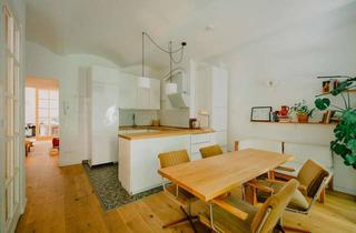 Wohnung kaufen in Prenzlauer Berg, 10407 Prenzlauer Berg, Exklusive Ruheoase mit Garten & Terrasse am Volkspark Friedrichshain