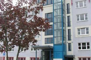 Wohnung mieten in Schwedenstraße 25, 17033 Stadtgebiet West, Möbliertes Wohnen - ideal für Pendler!