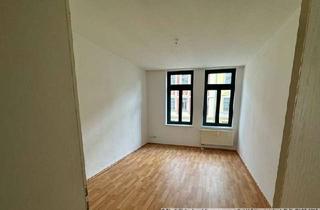 Wohnung mieten in Schopenhauer Str. 2/Ebendorfer Str. 43, 39108 Stadtfeld Ost, Geräumige 3-Raumwohnung mit Einbauküche und Balkon in Stadtfeld Ost - WG-geeignet!