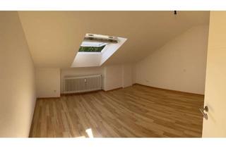 Wohnung mieten in August-Faller-Straße, 79183 Waldkirch, Schöne Dachgeschosswohnung zentral in Waldkirch ab 01.01. bezugsfrei