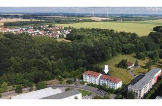 Wohnung mieten in Lohsenstraße 47, 04626 Schmölln, Helle 4-Zimmer Dachgeschosswohnung, Fußbodenheizung, Tiefgarage, Tageslichtbad, Blick ins Grüne