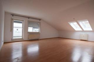 Wohnung mieten in Dennachstrasse 40, 75175 Südoststadt, Helle 4,5-Zimmer Dachgeschosswohnung mit Balkon in Pforzheim Südoststadt