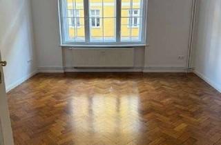 Wohnung mieten in Wiesenstr., 14943 Luckenwalde, Wunderschöne 5 Zimmer Altbauwohnung mit viel Charme zu sofort frei