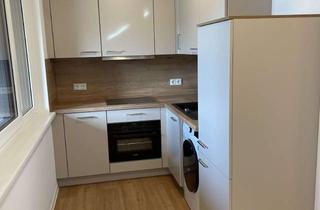 Wohnung mieten in Zur Kotzschbarhöhe 1a, 04442 Zwenkau, TOP! Schöne, helle 1-Raumwohnung, Einbauküche inkl. Waschtrockner, energieeffizient, barrierefrei