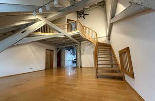 Wohnung mieten in Hauptstrasse 54, 79346 Endingen, Altstadttraum über den Dächern von Endingen, mit 40 m² Dachterrasse und Fernblick