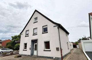 Haus kaufen in 52525 Heinsberg, Bungalow & vermietetes EFH auf großem Grundstück in Heinsberg-Lieck