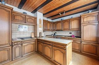 Haus kaufen in 74374 Zaberfeld, Zweifach einziehen, zweimal profitieren: Großes Haus mit Potenzial für 2 Einheiten!