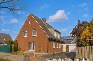 Haus kaufen in 48683 Ahaus, Zweifamilienhaus mit Baurechtsreserve!