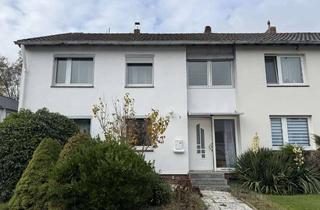 Haus kaufen in 41849 Wassenberg, Reihendhaus mit Garten und Garage in ruhiger Lage von Wassenberg