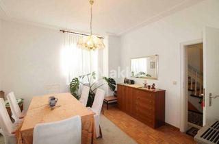 Haus kaufen in 54295 Trier, Sofort wohlfühlen: 7-Zi.-RMH mit Garten in Trier-Kürenz