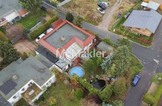 Haus kaufen in 15236 Frankfurt, Ruhiges Familienidyll mit Wintergarten, Pool, Kamin, Garage & großem Potenzial in Markendorf